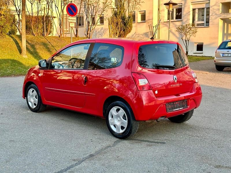 Gebraucht Renault Twingo 75 PS (55 kW) 2011 Rot Kleinwagen