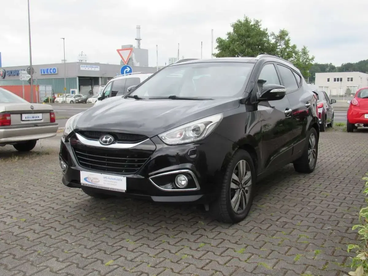 Gebraucht Hyundai ix35 Style 184 PS (135 kW) 2015 Schwarz SUV