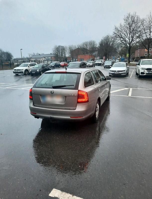 Gebraucht Skoda Octavia 160 PS (117 kW) 2010 Kombi