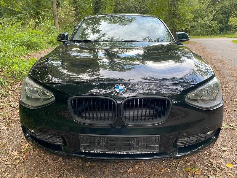 Schwarz Gebraucht 2014 BMW 118 Kleinwagen | 7.500 € (Guter Preis) - Bild 1/4