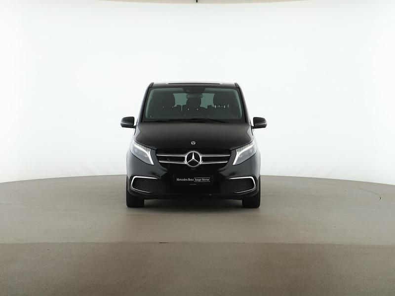 Gebraucht Mercedes V300 Avantgarde 237 PS (174 kW) 2024 Schwarz Van / Kleinbus
