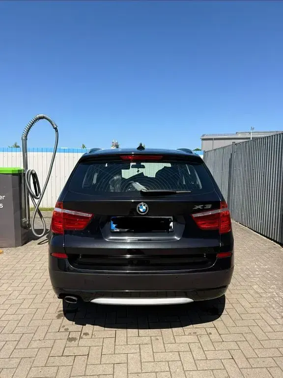 Gebraucht BMW X3 184 PS (135 kW) 2010 Schwarz SUV