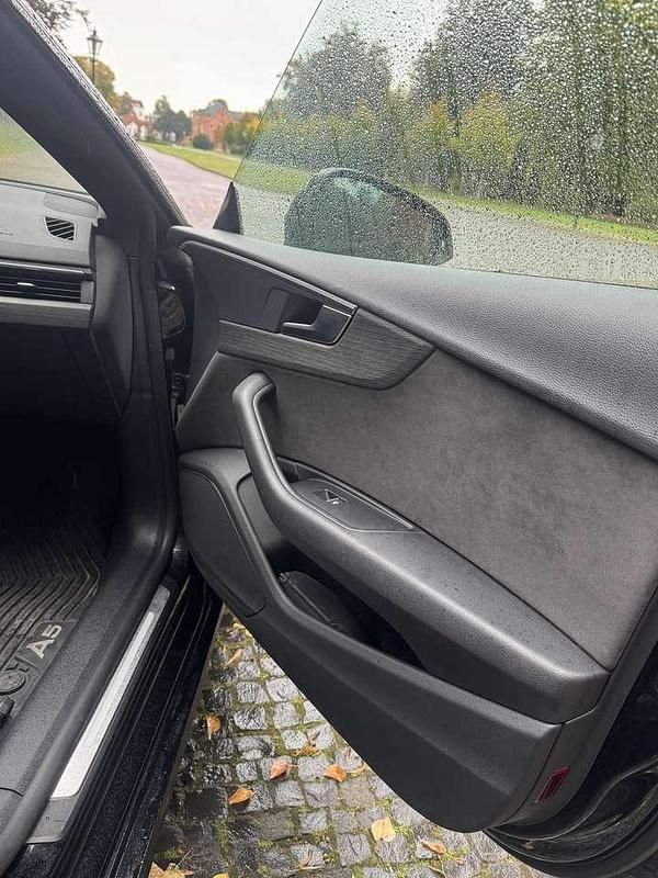 Gebraucht Audi A5 Sport 190 PS (139 kW) 2019 Schwarz Coupé