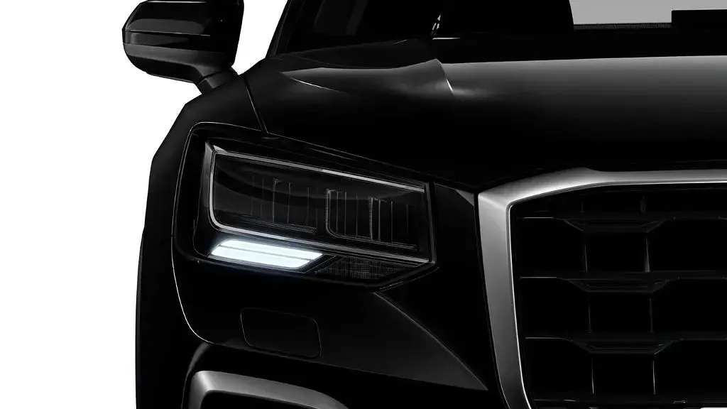 Gebraucht Audi Q2 Advanced Plus 150 PS (110 kW) 2023 Brillantschwarz SUV