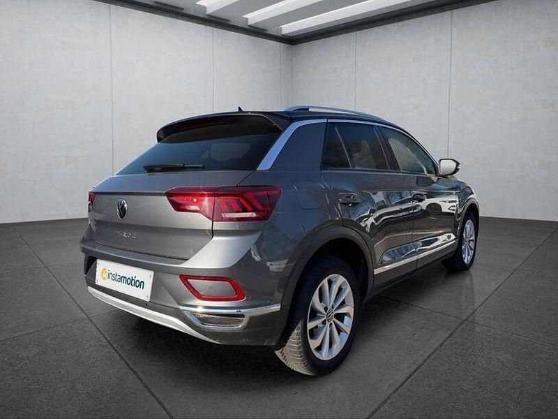 Gebraucht VW T-Roc 110 PS (80 kW) 2023 Grau SUV