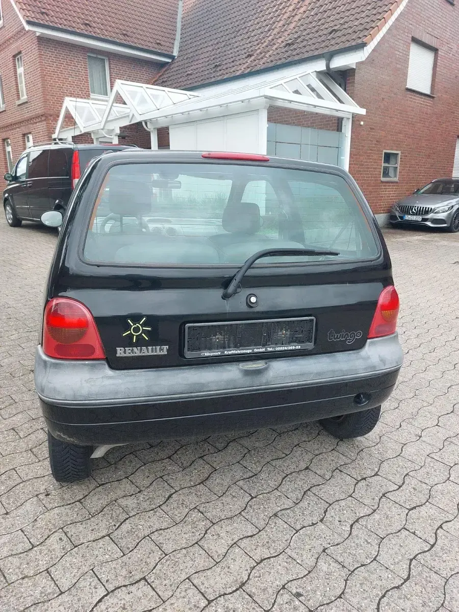 Brugt Renault Twingo 58 HK (42 kW) 1999 Sort Hatchback