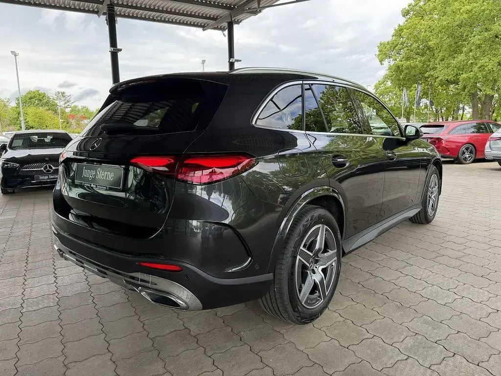 Gebraucht Mercedes GLC220 Advanced Plus 197 PS (144 kW) 2025 Grau SUV