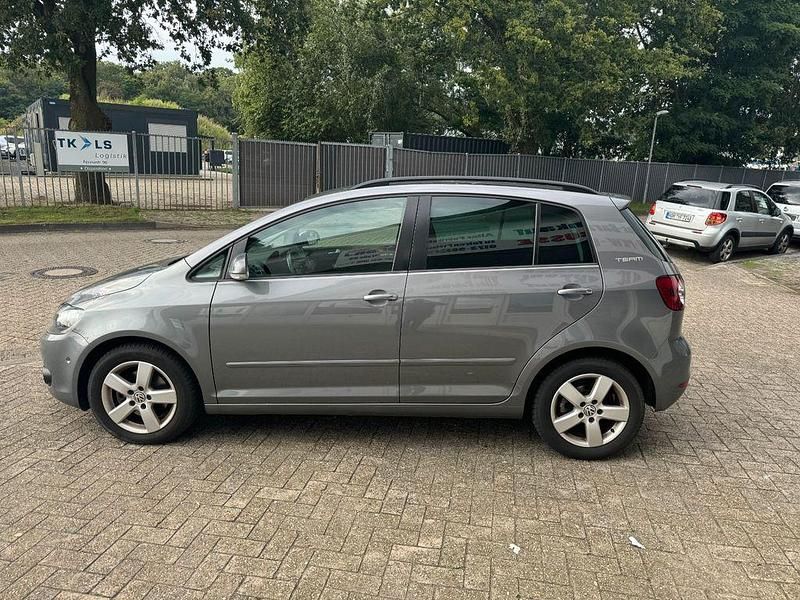 Gebraucht VW Golf VI Team 122 PS (89 kW) 2010 Grau Kleinwagen