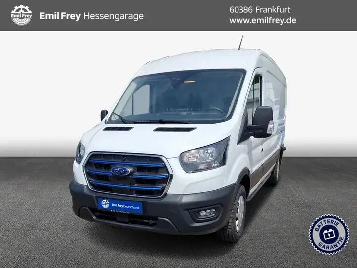 Weiß Gebraucht 2024 Ford E-Transit Trend Van | 44.018 € (Teuer) - Bild 1/3