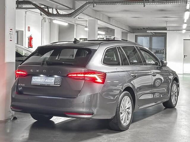 Gebraucht Skoda Octavia Selection 150 PS (110 kW) 2025 Graphitegrau metallic Kombi