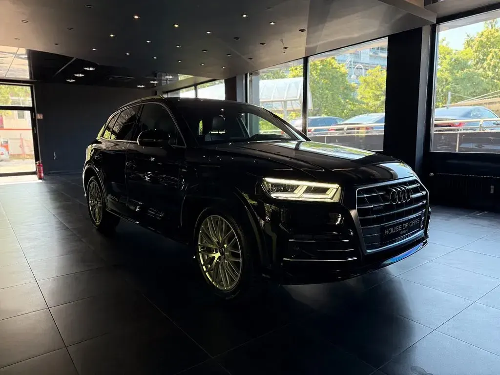 Gebraucht Audi Q5 S-Line 190 PS (139 kW) 2018 Brillantschwarz SUV