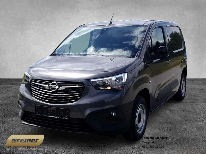 4 türen Gebraucht 2023 Opel Combo Van / Kleinbus | 22.220 € (Etwas zu teuer) - Bild 1/4