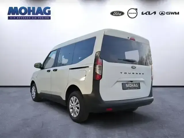 Gebraucht Ford Tourneo Courier Trend 125 PS (91 kW) 2026 Weiss Van / Kleinbus