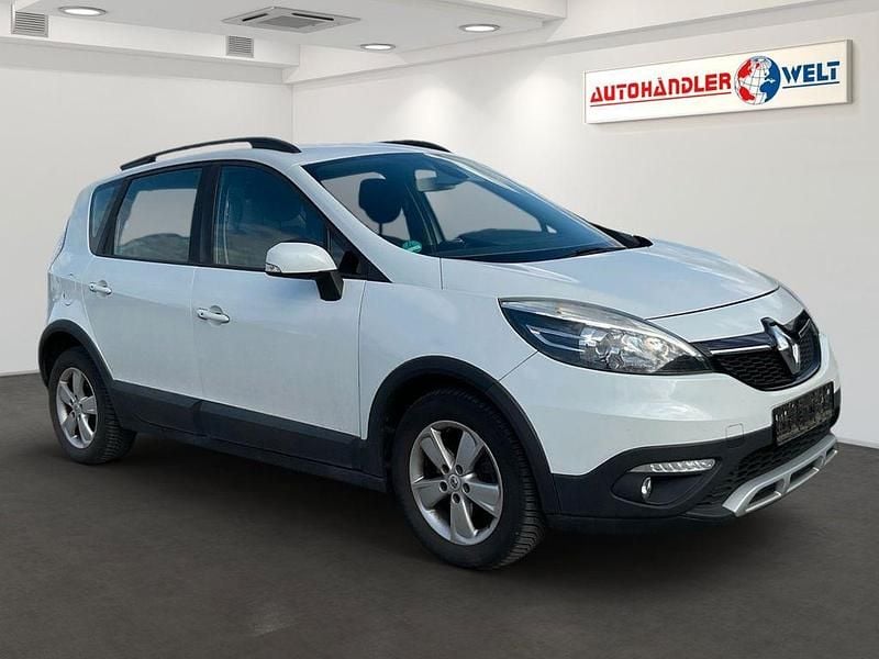 Gebraucht Renault Scénic III Initiale Paris 116 PS (85 kW) 2014 Weiß Limousine