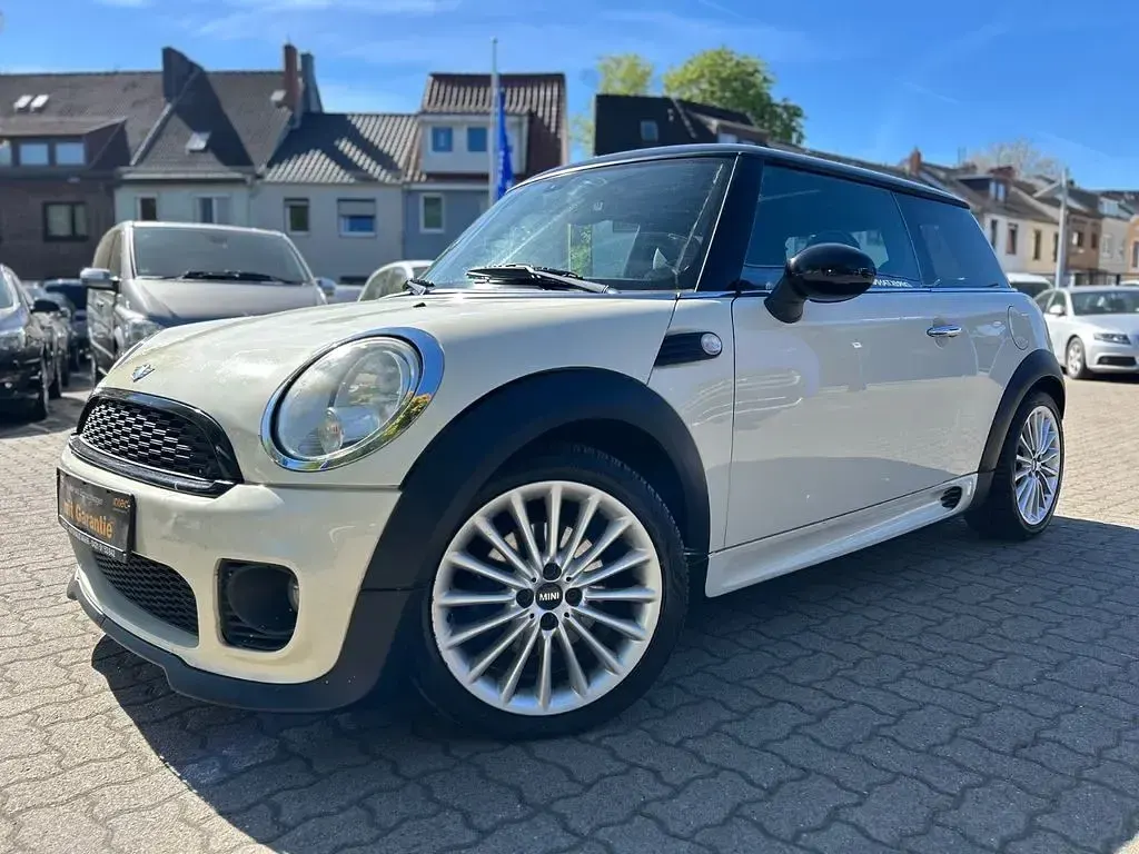 Käytetty Mini Cooper S 120 HP (88 kW) 2007 Valkoinen Viistoperä