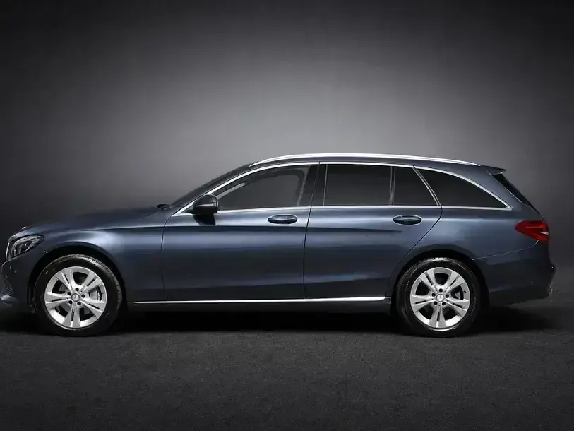 Gebraucht Mercedes C250 Avantgarde 204 PS (150 kW) 2016 Tenoritgrau metallic Kombi