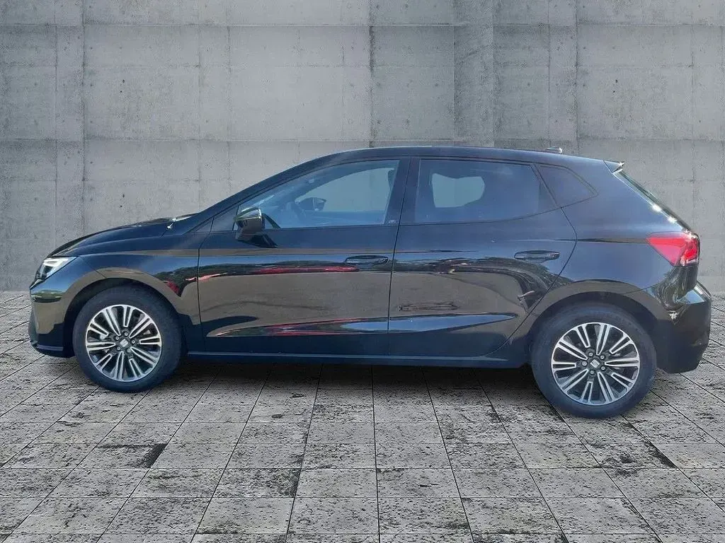 Neu Seat Ibiza FR 116 PS (85 kW) 2026 Schwarz Kleinwagen