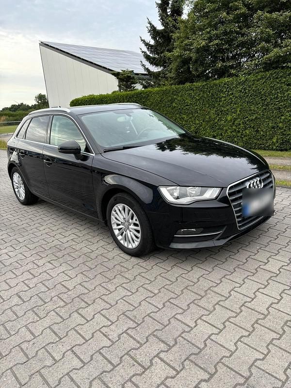 Schwarz Gebraucht 2015 Audi A3 Kleinwagen | 8.000 € (Fairer Preis) - Bild 1/4