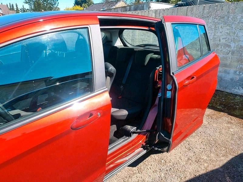 Second-hand Ford B-MAX 90 CP (66 kW) 2015 Roșu Monovolum