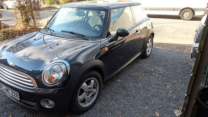 Gebraucht Mini ONE 95 PS (69 kW) 2007 Schwarz Kleinwagen