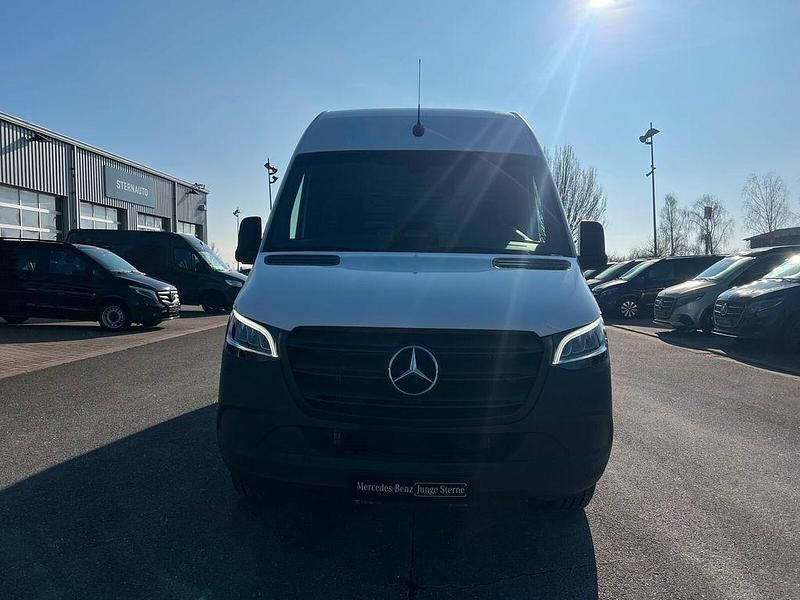 Gebraucht Mercedes Sprinter 170 PS (125 kW) 2025 Arktikweiß Van