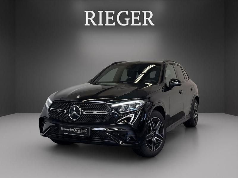 Unilack schwarz Gebraucht 2024 Mercedes GLC300 Night SUV | 61.479 € (Fairer Preis) - Bild 1/4