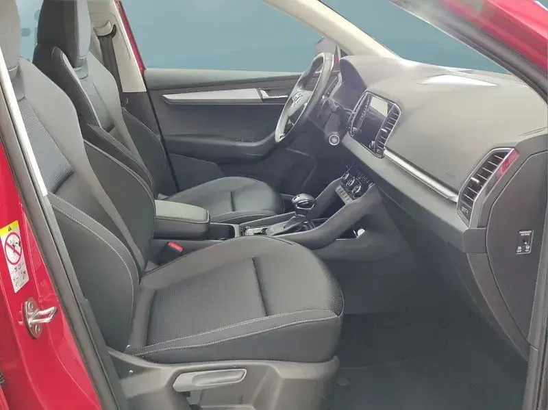 Gebraucht Skoda Karoq 116 PS (85 kW) 2022 Rot SUV