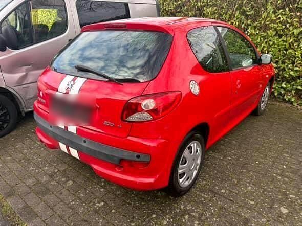 Gebraucht Peugeot 206+ 2011 Rot Kleinwagen