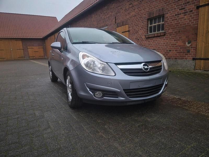 Silber Gebraucht 2009 Opel Corsa Kleinwagen | 2.900 € - Bild 1/4