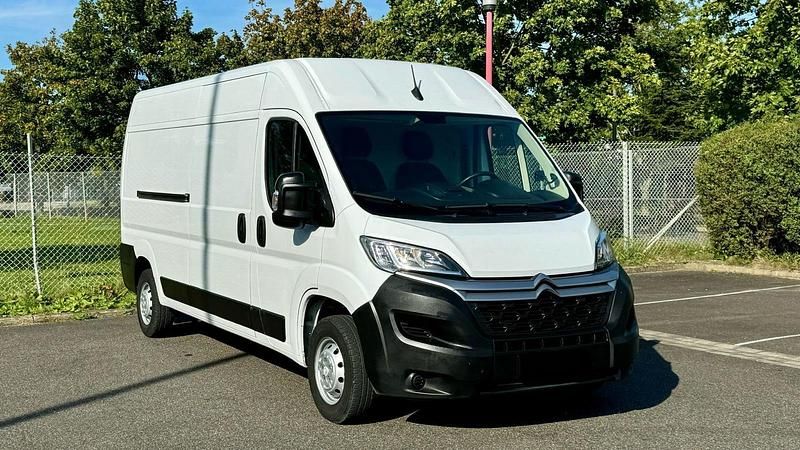 Weiß Gebraucht 2021 Citroën Jumper Van / Kleinbus | 12.500 € (Superpreis) - Bild 1/4