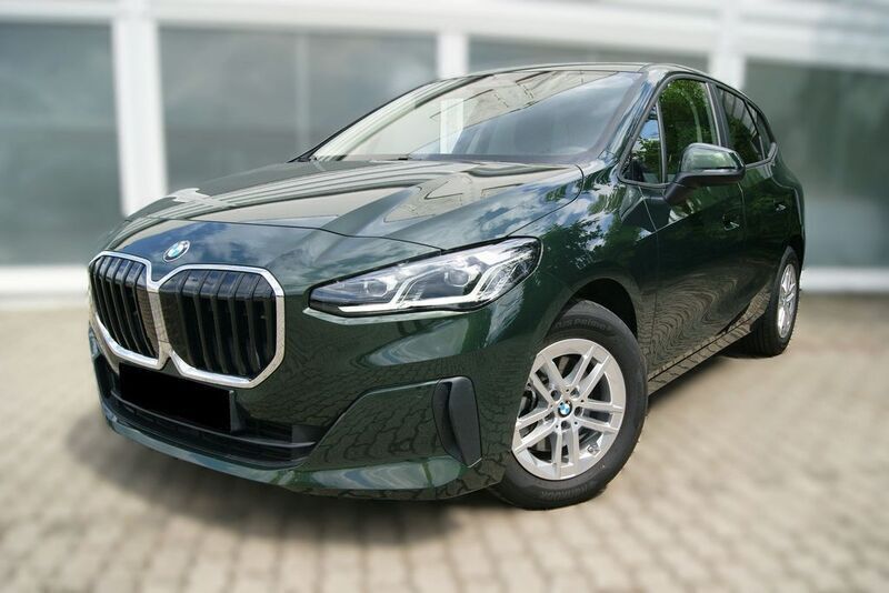 Gebraucht BMW 218 136 PS (100 kW) 2023 Grün Van / Kleinbus