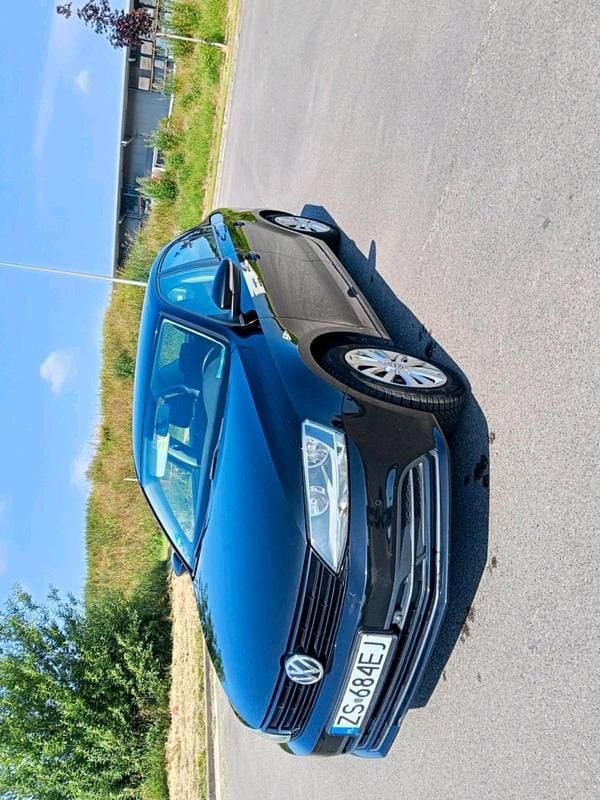 Schwarz Gebraucht 2015 VW Jetta Limousine | 7.000 € (Fairer Preis) - Bild 1/4