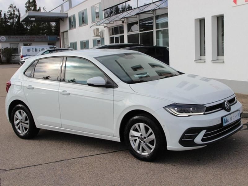Gebraucht VW Polo Style 95 PS (69 kW) 2023 Pure white Kleinwagen
