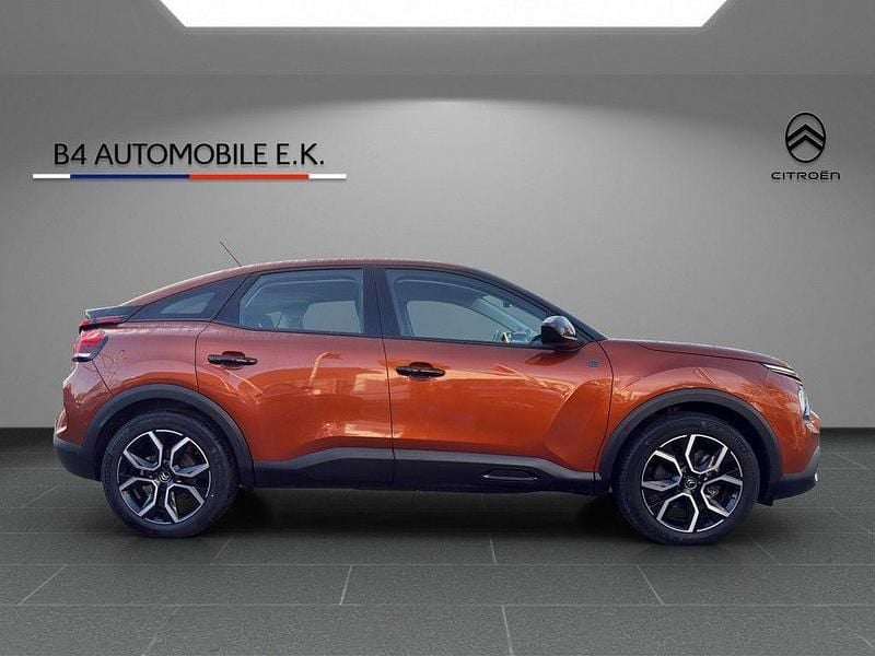 Gebraucht Citroën e-C4 Feel 100 kW (136 PS) 2022 Braun Limousine