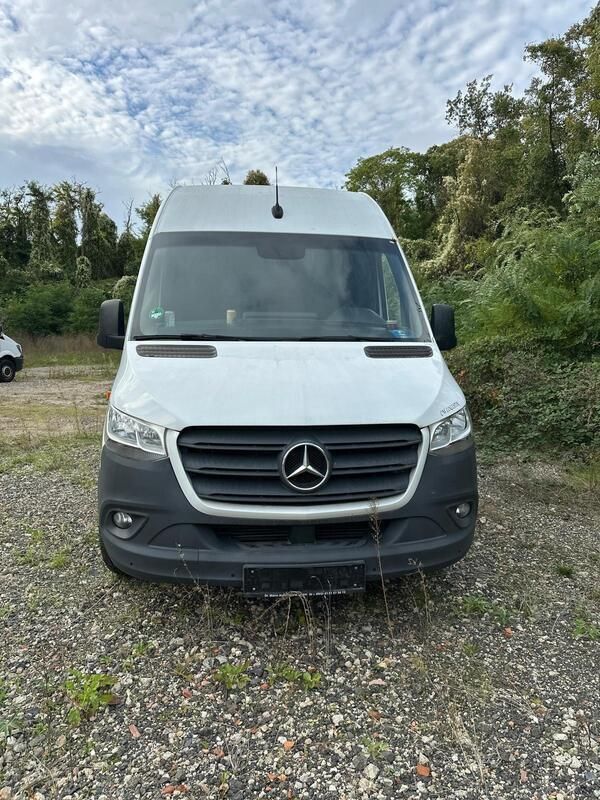 Weiß Gebraucht 2020 Mercedes Sprinter Van | 29.800 € (Fairer Preis) - Bild 1/4
