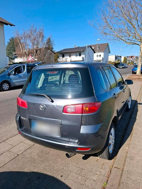 Gebraucht Mazda 2 68 PS (50 kW) 2005 Grau Kleinwagen