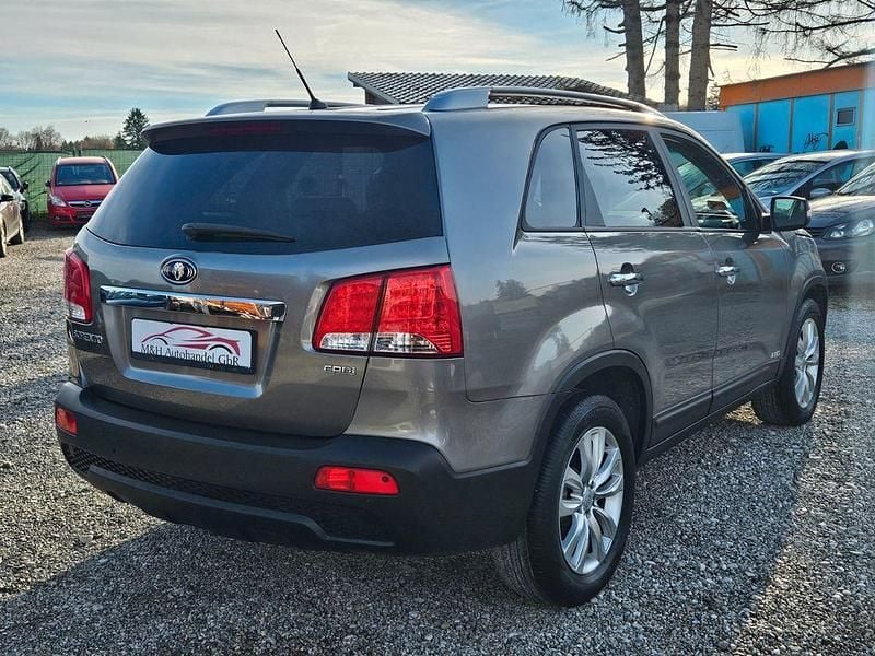 Gebraucht Kia Sorento Vision 197 PS (144 kW) 2010 Silber SUV