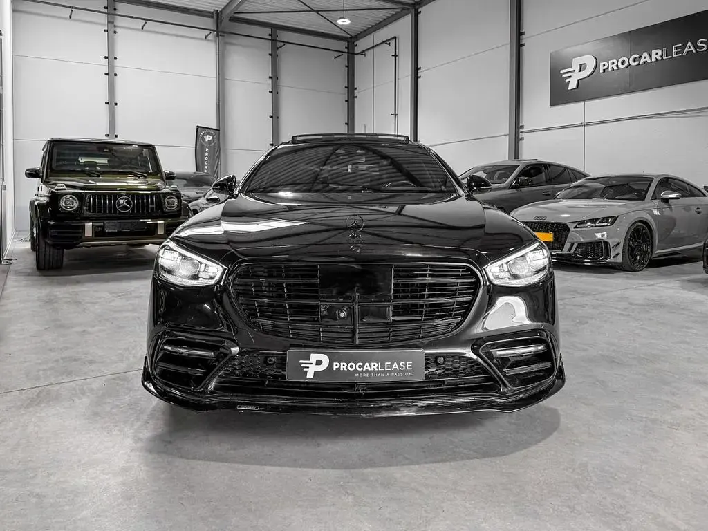 Gebraucht Mercedes S580 510 PS (375 kW) 2023 Schwarz Limousine