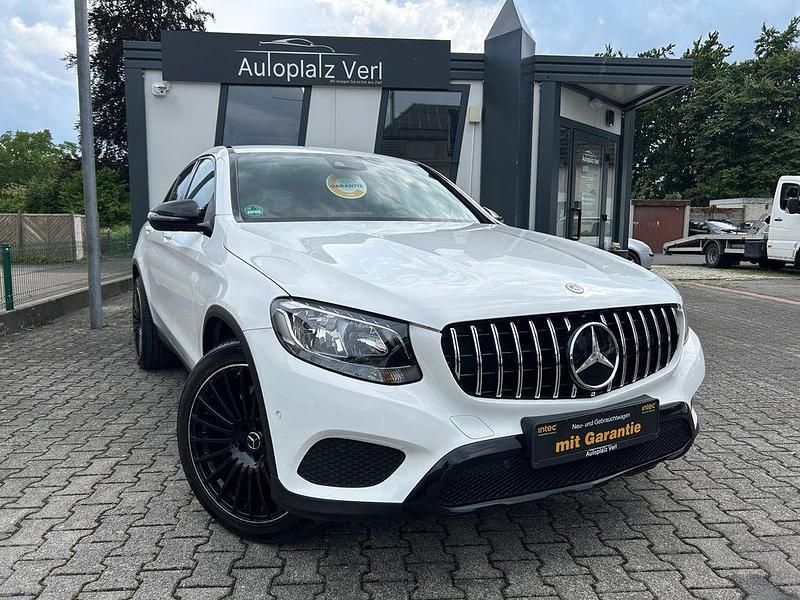 Weiß Gebraucht 2017 Mercedes GLC250 Coupé | 31.990 € (Fairer Preis) - Bild 1/4