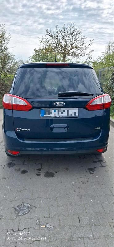 Gebraucht Ford Grand C-Max 136 PS (100 kW) 2016 Blau Van / Kleinbus