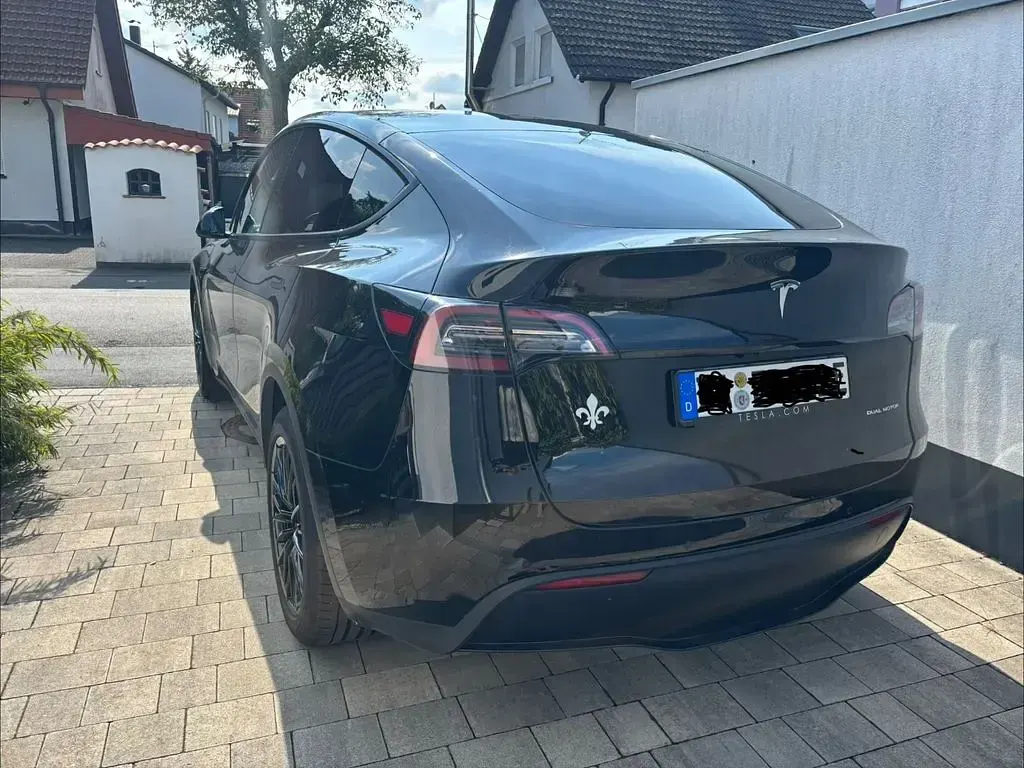 Gebraucht Tesla Model Y Long Range AWD 274 kW (373 PS) 2022 Schwarz SUV
