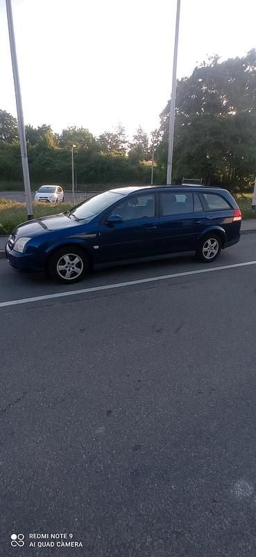 Blau Gebraucht 2004 Opel Vectra Kombi | 1.250 € (Guter Preis) - Bild 1/4