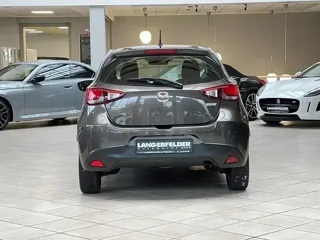 Brugt Mazda 2 Center-Line 75 HK (55 kW) 2015 Grå Hatchback