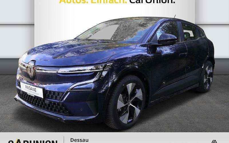 Blau Neu 2024 Renault Mégane Evolution Limousine | 33.995 € - Bild 1/4