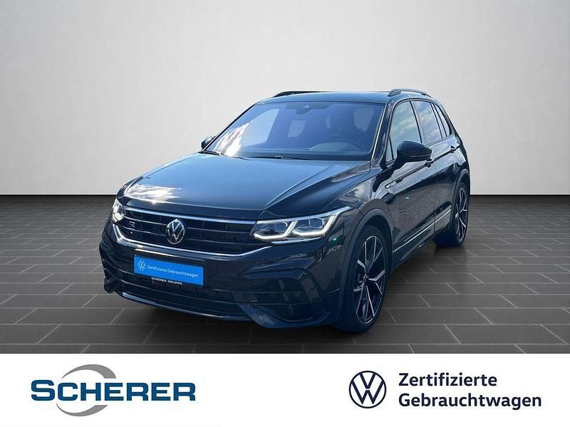 Gebraucht VW Tiguan Style 320 PS (235 kW) 2024 Deep black perleffekt (metallic) SUV