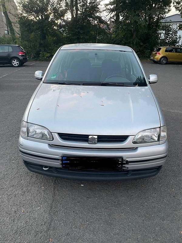 Silber Gebraucht 1999 Seat Arosa Kleinwagen | 1.200 € (Teuer) - Bild 1/4