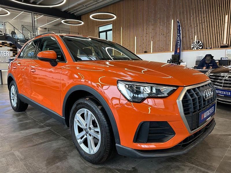 Gebraucht Audi Q3 Sport 150 PS (110 kW) 2019 Orange SUV