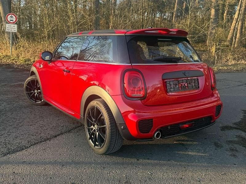 Gebraucht Mini John Cooper Works 102 PS (75 kW) 2020 Rot Kleinwagen