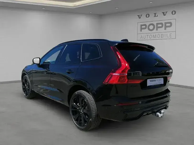 Gebraucht Volvo XC60 Plus 146 PS (107 kW) 2025 Schwarz SUV