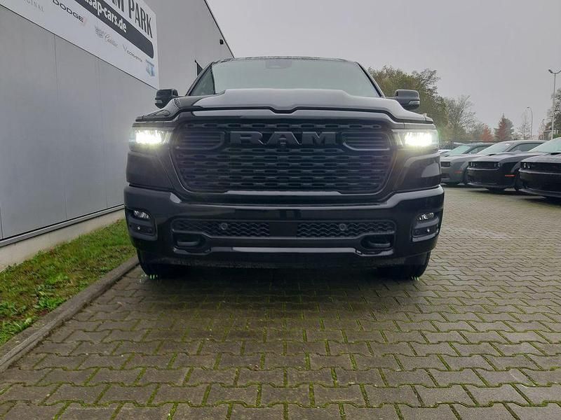 Gebraucht Dodge Ram 426 PS (313 kW) 2024 Diamond black (perleffekt) Pickup
